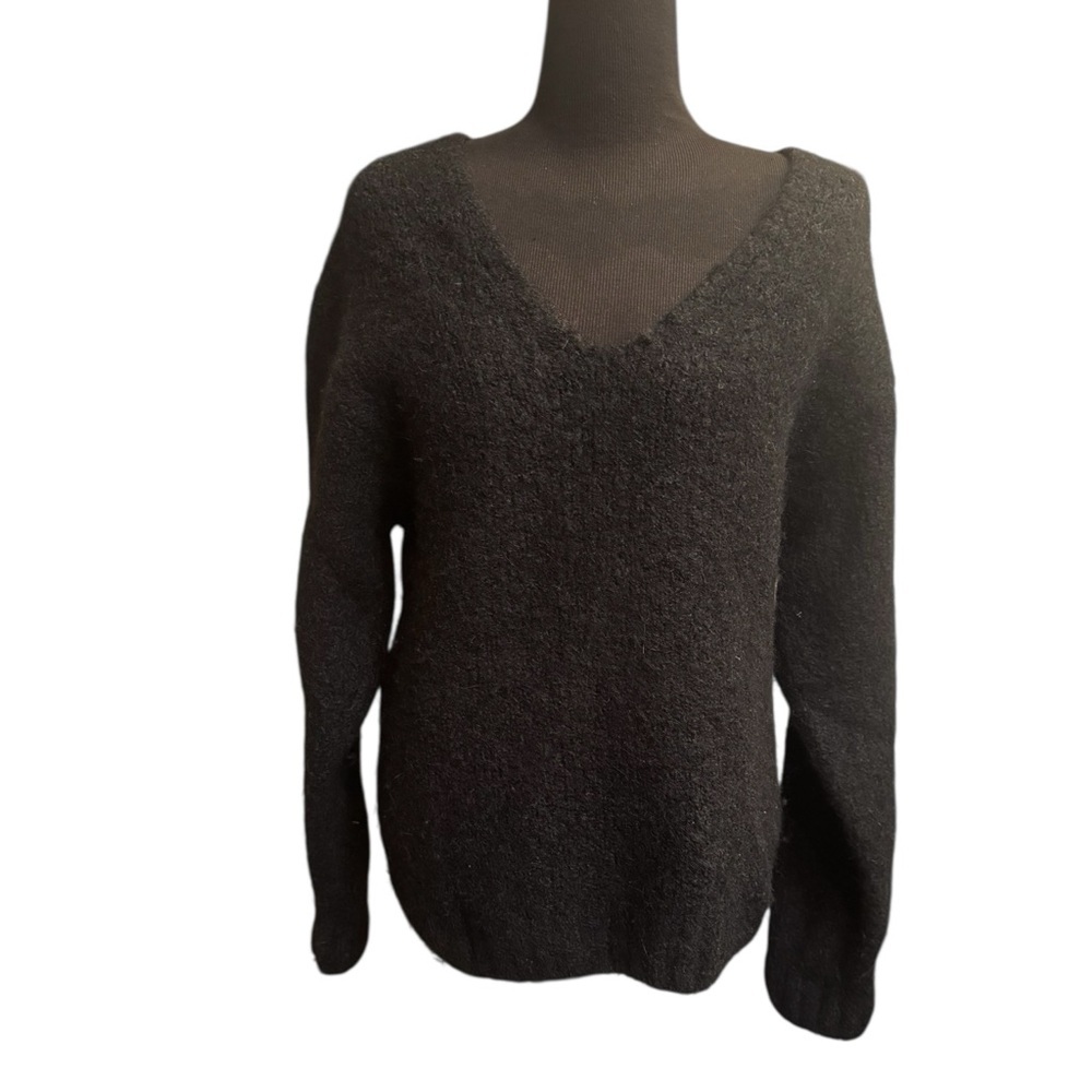 ALPACA WOOL H&M Black Women’s V Neck Quiet Luxury Sweater Jumper SZ XS EUC Cozy